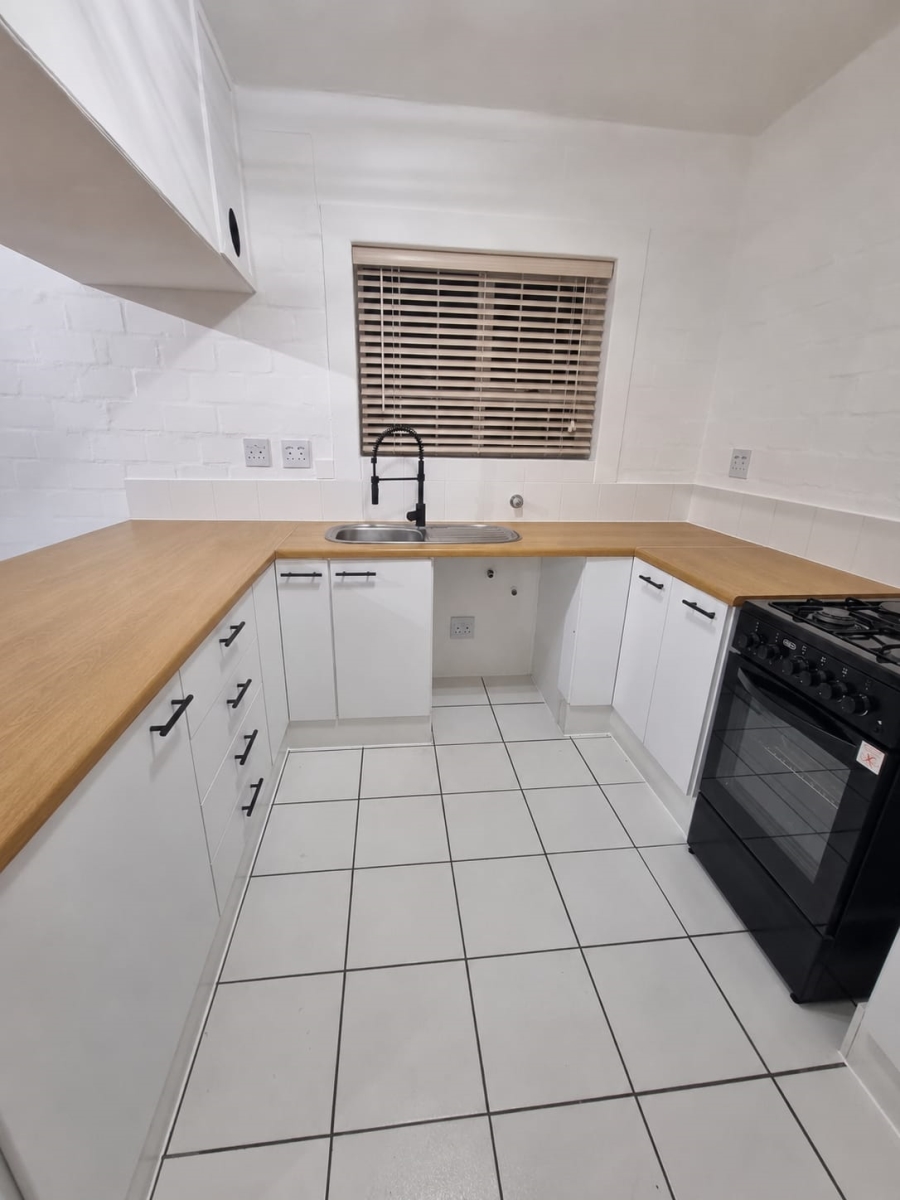 1 Bedroom Property for Sale in Bay View Village Western Cape